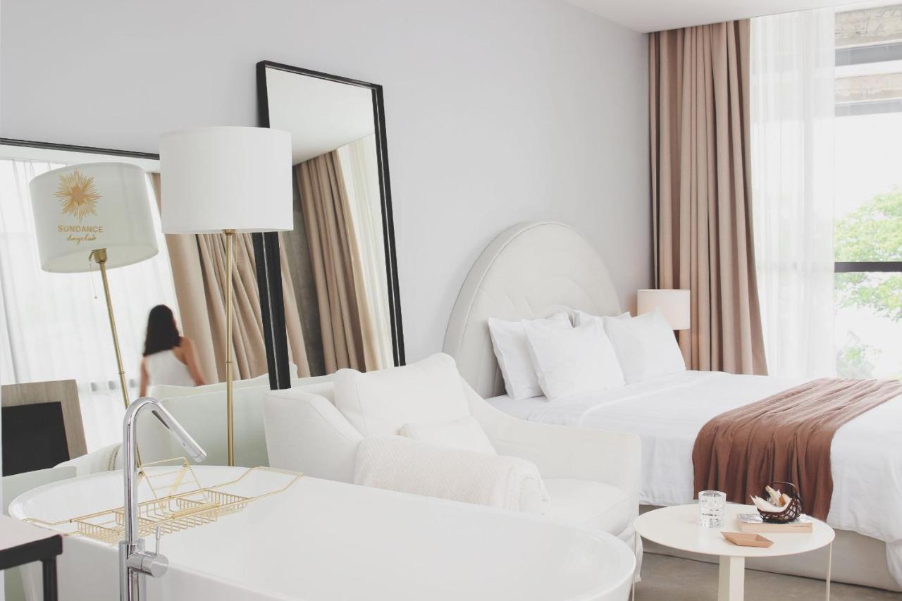 Hotel Sundance Dayclub HHQ Zewnętrze zdjęcie